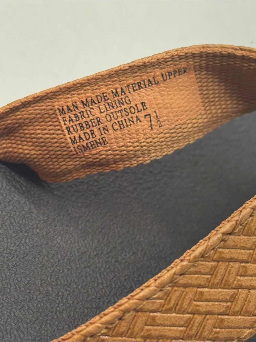 Yellow Box Women’s Tan Woven Strap Platform Flip Flops Size 7.5 FFT10019F - Picture 7 of 7